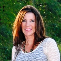 Airrosti Employee Lori Davis's profile photo