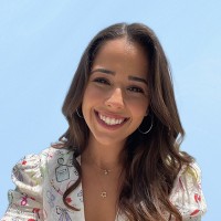 Remote Hero Employee Sarina Abramowitz's profile photo