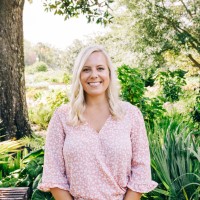 Poston Community Management, Inc. Employee Julia Nobles's profile photo
