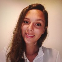 Larissa Simon Email