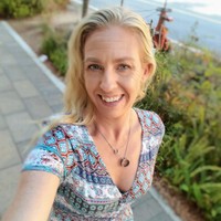 I am currently looking for a good job with a great company! Employee Heather Gall's profile photo