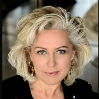 Catherine Brochard Email