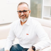 Luciano Alves Email & Phone Number