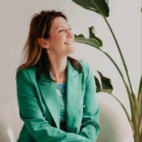 Diana Oosterwijk Email & Phone Number