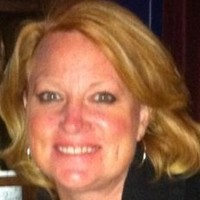 Liz Tapia Email & Phone Number
