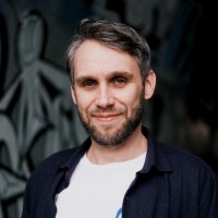 Tom Saunders Email & Phone Number