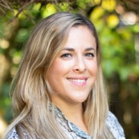 Smart About Health Employee Laura David's profile photo