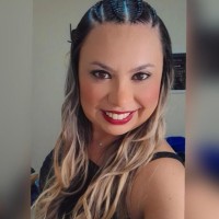 Débora Iris Email