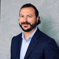 Derek Vigoa Email & Phone Number