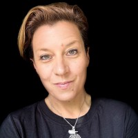 Stella Pieri Email & Phone Number