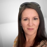Caroline Vass Email