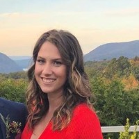 Fingerpaint Employee Chloe Mayone's profile photo