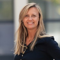 Celia Belline Email & Phone Number