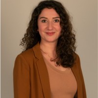 Lena Huster Email