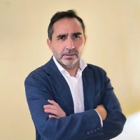Valentín Carrillo Email