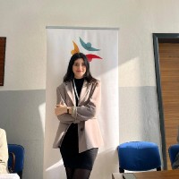 Özlem Kuşeli Email