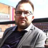MacIej Majewski Email
