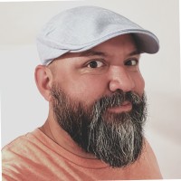 Visually Sold Employee Conrad Santamaria's profile photo