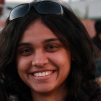 Email e telefono di Divya Gupta