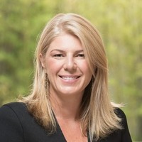 E-mail e número de telefone de Leanne O'Connor