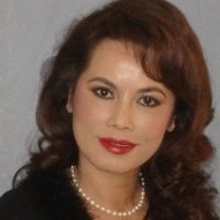 IQ LASER VISION Employee Becky Nguyen's profile photo