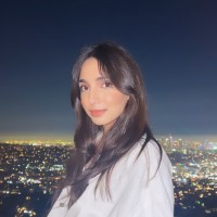 Tempus AI Employee Zoha Khan's profile photo