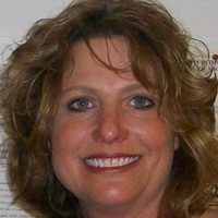 Dun & Bradstreet Employee April Cooley's profile photo