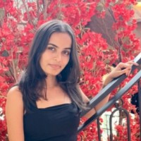 Simran Tiwari Email