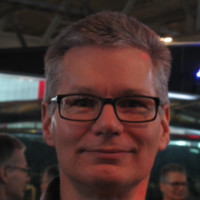 Daniel Héroux Email
