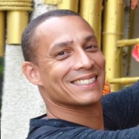 Emmanuel Floret Email