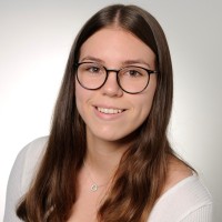 Julia Marwedel's profile photo