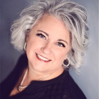 Unique Limo Employee Tracy Salinger's profile photo