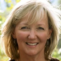 Beth Warren Email & Phone Number