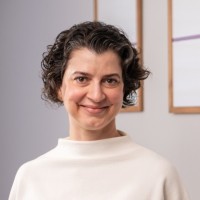 Marianna Sampaio Email