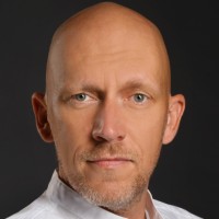 Oliver Dittmar Email