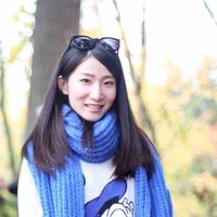 Queena Zhu Email
