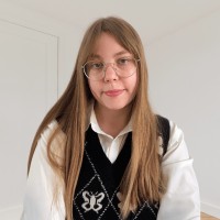 bluedot agency Employee Holly Guy's profile photo