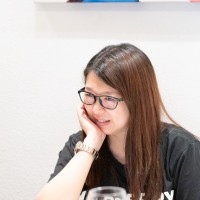 Ilona Lo Email