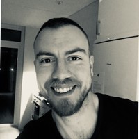 Erik Lindén Email