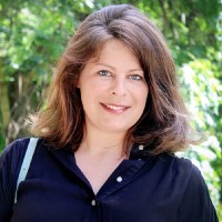 ESPRITMEUBLE Employee Camille Bouillot's profile photo