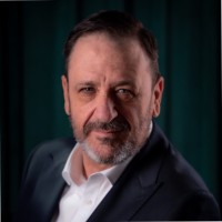 Richard Hills Email & Phone Number