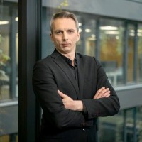 Jakub Pawłowski Email