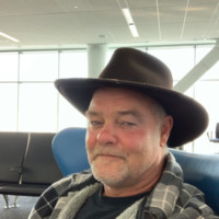 20Fathoms Employee Dennis Haussler's profile photo