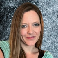 Advance Displays LLC Employee Leslie Monsen's profile photo