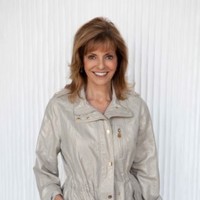 Leslie Figge Email & Phone Number