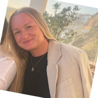 Louise Clements Email