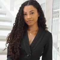 Chloë Clark Email & Phone Number