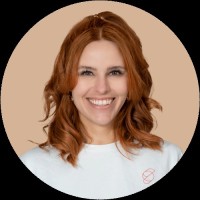 e2n Employee Svenja Neuhaus's profile photo
