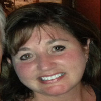 Gloria Hinz Email & Phone Number