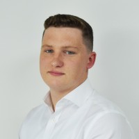 Exporta Employee Damian White's profile photo